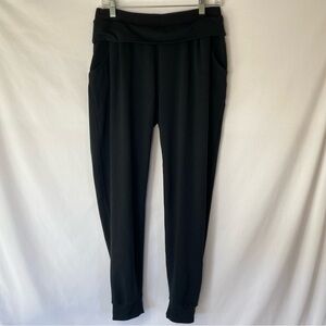 NIKE DRI-FIT WOMENS BLACK JOGGER PANTS SZ M JUST DO IT POCKETS ELASTIC WAISTBAND